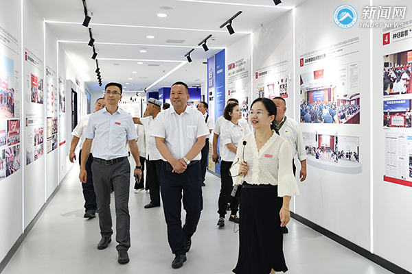 10653cc550424635b36f05348d11cf2e.jpg 李欣钰 (4).jpg