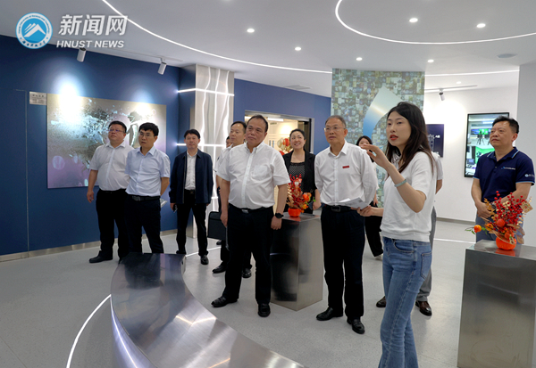 674a8540a9864db0a6b766b238ae0b45.jpg 6R6A9882_副本.jpg