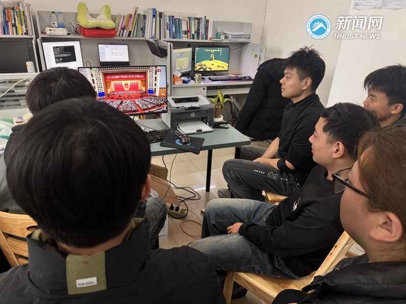 c595438109474f52b6553bdae1bd950b.jpg c595438109474f52b6553bdae1bd950b.jpg